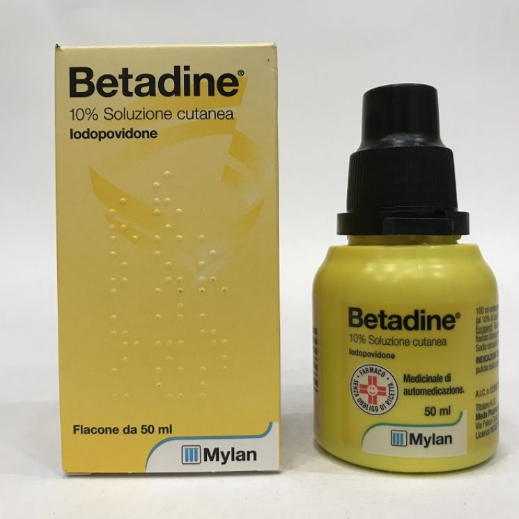 Betadine Disinfettante per Ferite e Piaghe Soluzione Cutanea 10